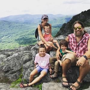 Meet your Posher, Courtney